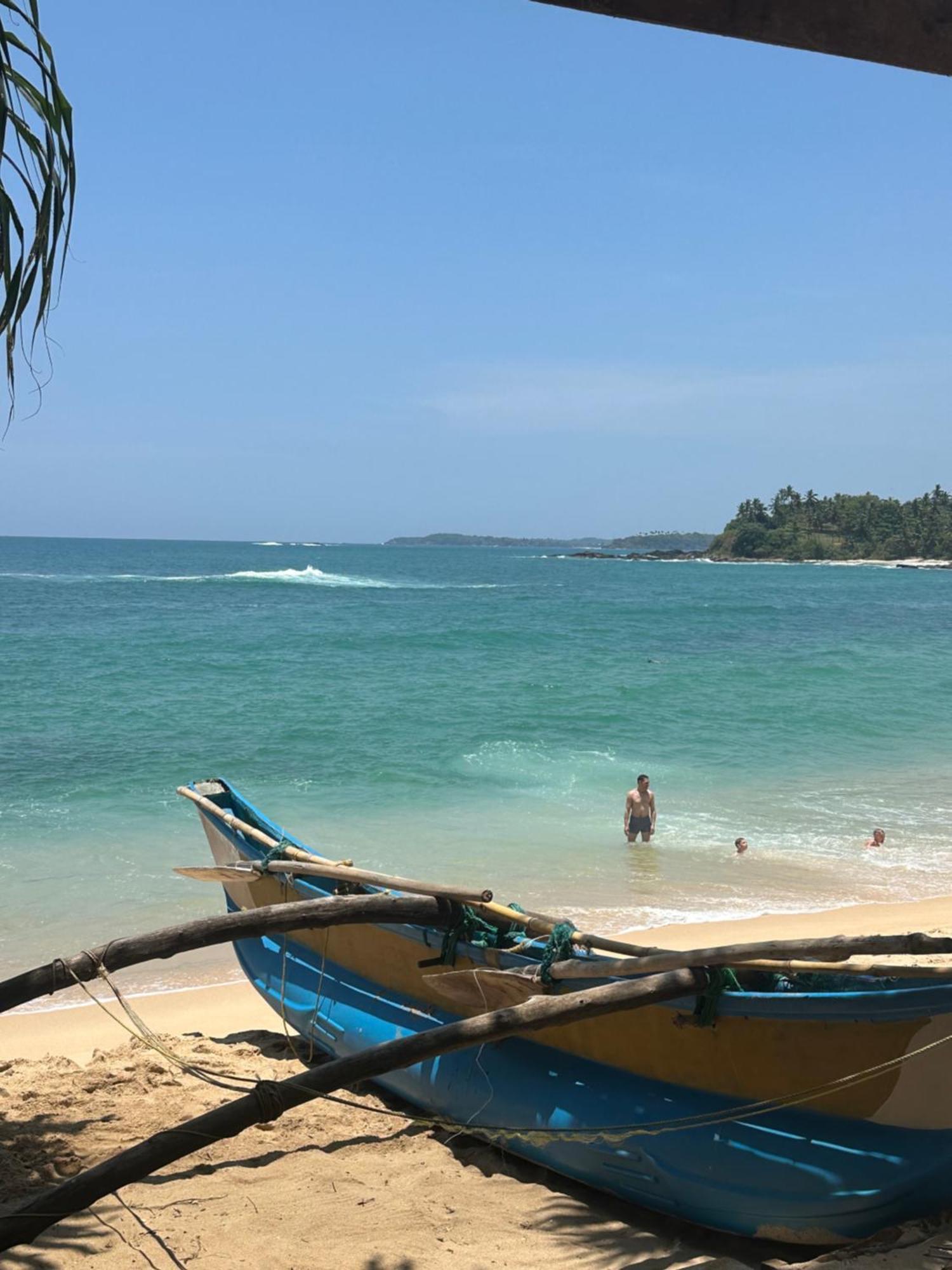 Wait N Sea * Tangalle
