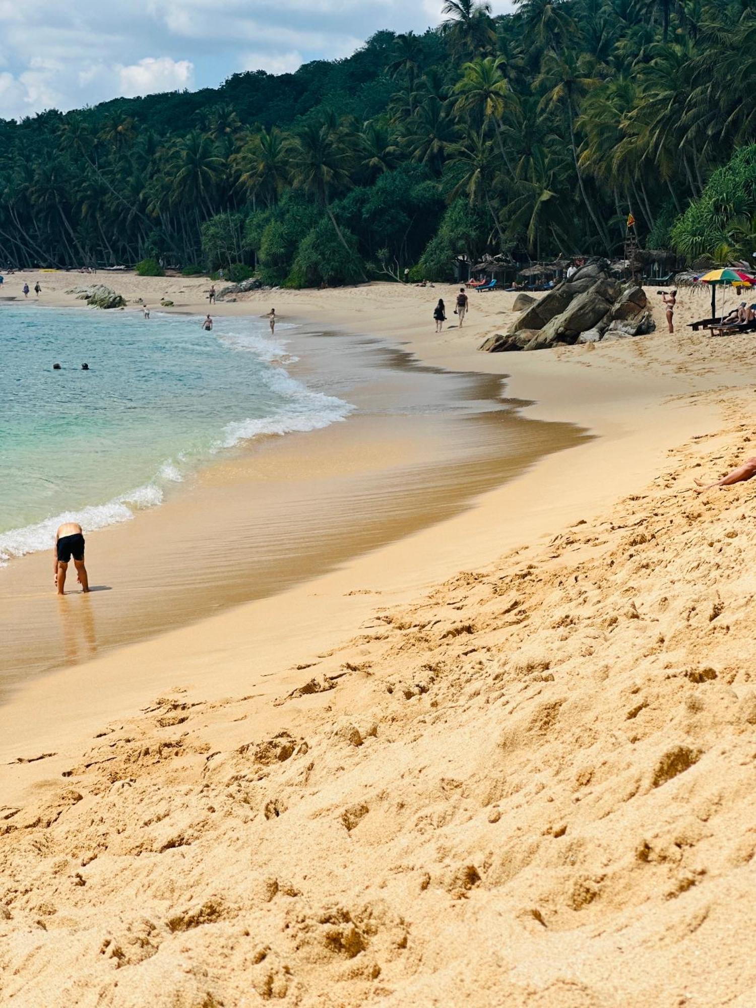 Wait N Sea * Tangalle